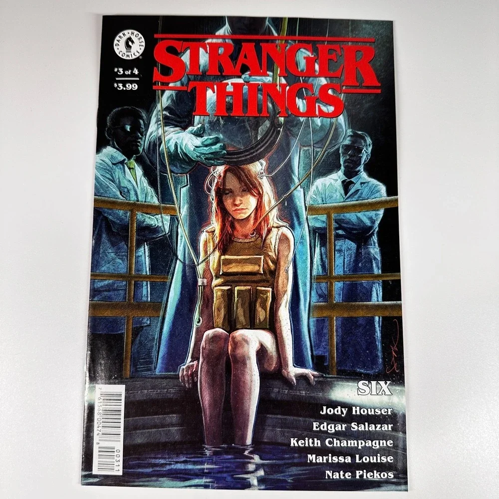 Stranger Things SIX  PREQUEL Comic Books Dark Horse #1 #2 #3 #4  Aleksi Briclot